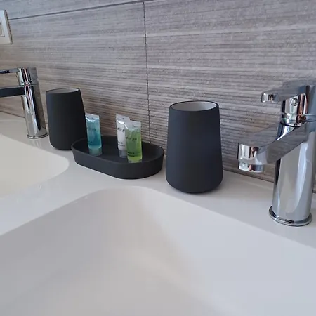 La Source De Notre Manon Jauche